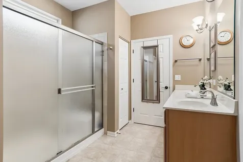 4044 Chesapeake Lane Naperville IL 60564