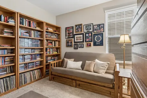 4044 Chesapeake Lane Naperville IL 60564