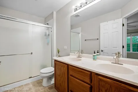 2729 Granite Court Prairie Grove IL 60012
