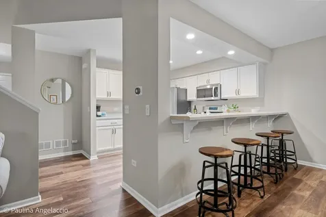 2729 Granite Court Prairie Grove IL 60012