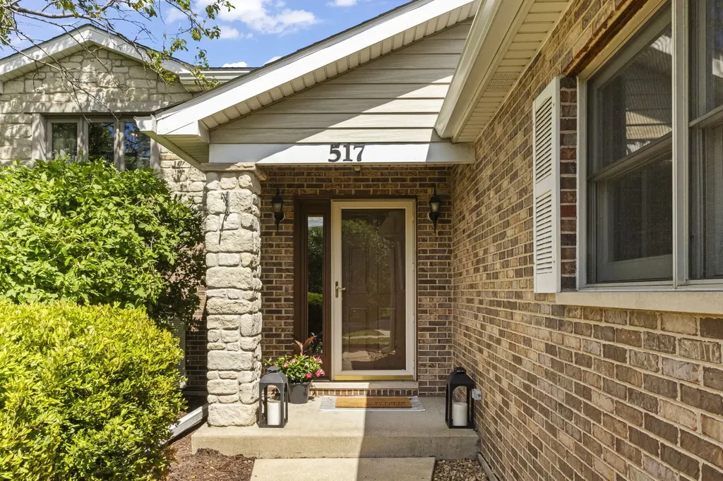 517 North Warwick Avenue Westmont IL 60559