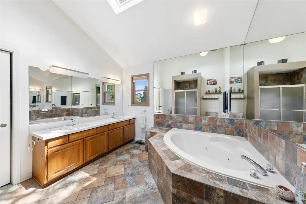 517 North Warwick Avenue Westmont IL 60559