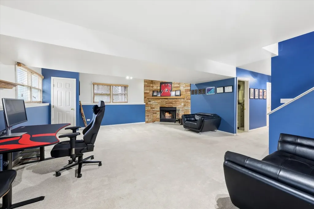 517 North Warwick Avenue Westmont IL 60559