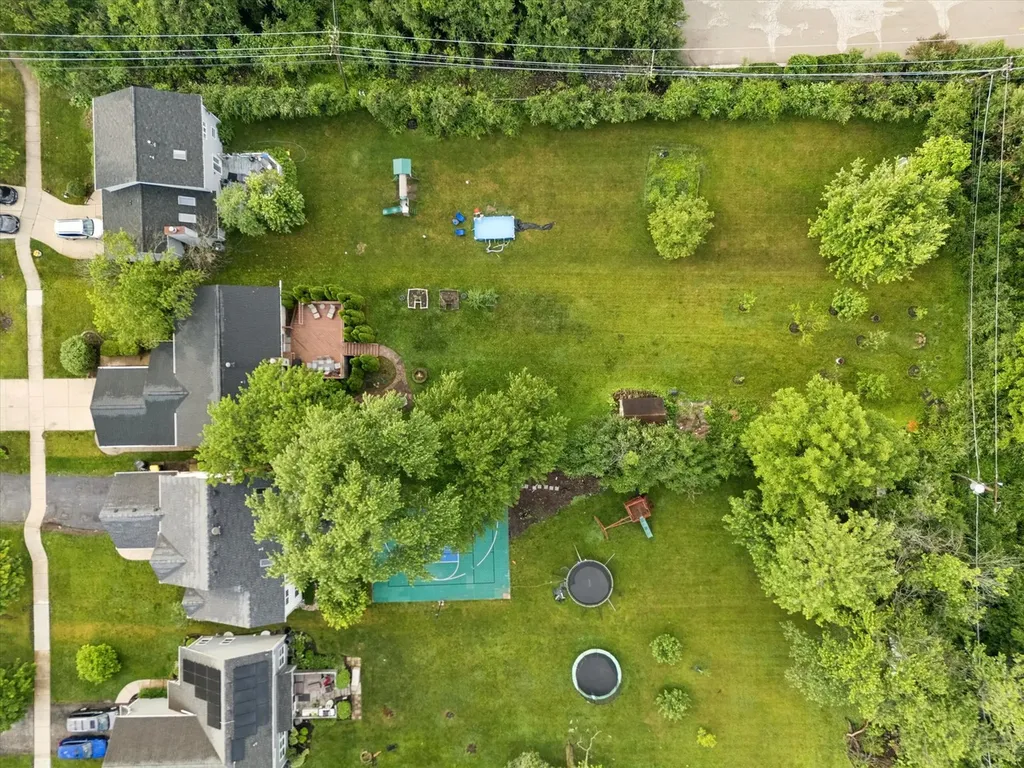 517 North Warwick Avenue Westmont IL 60559
