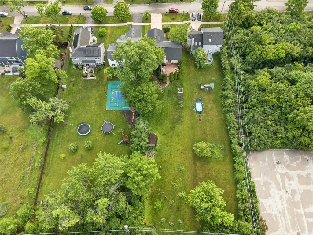 517 North Warwick Avenue Westmont IL 60559