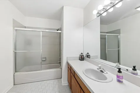 517 North Warwick Avenue Westmont IL 60559
