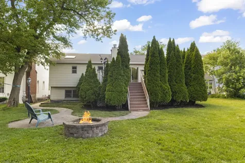 517 North Warwick Avenue Westmont IL 60559