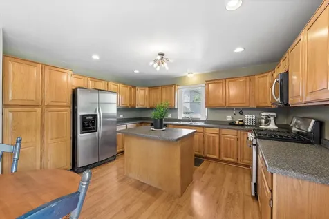 517 North Warwick Avenue Westmont IL 60559