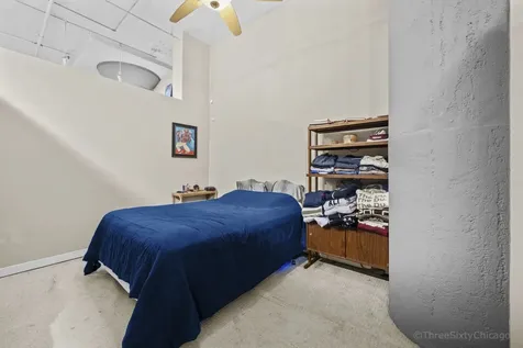 547 South Clark Street Chicago IL 60605