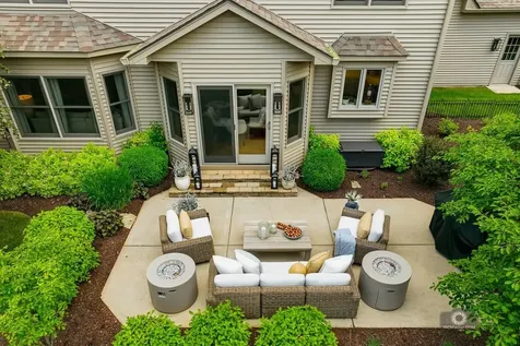 612 Pine Street Sugar Grove IL 60554