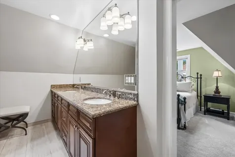 6730 North Octavia Avenue Chicago IL 60631