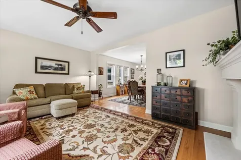 6730 North Octavia Avenue Chicago IL 60631