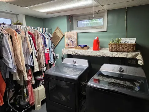 810 East 15th Street Sterling IL 61081