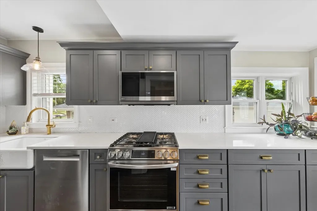 314 South Brewster Avenue Lombard IL 60148