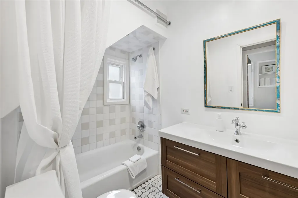 314 South Brewster Avenue Lombard IL 60148