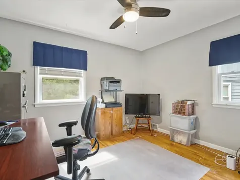 1327 26TH Street Rockford IL 61108