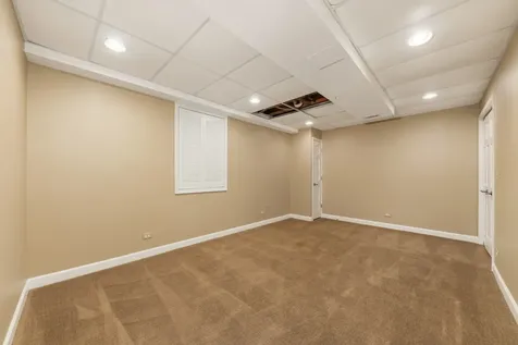 1437 Ambleside Circle Naperville IL 60540