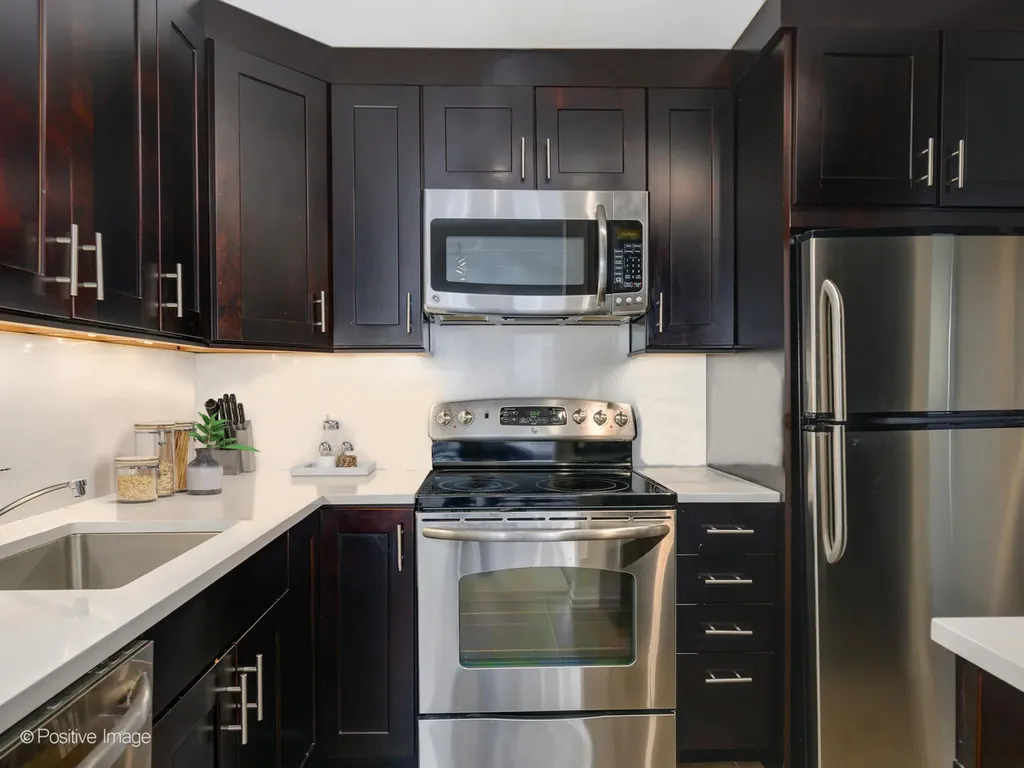 1030 North State Street Chicago IL 60610