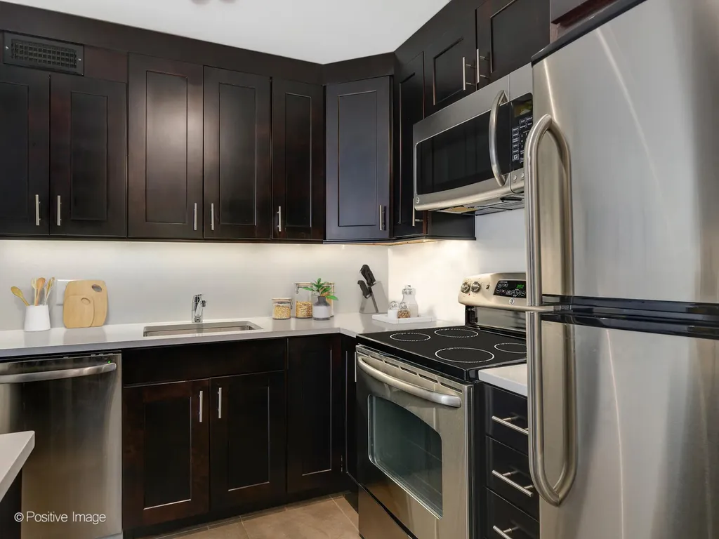 1030 North State Street Chicago IL 60610