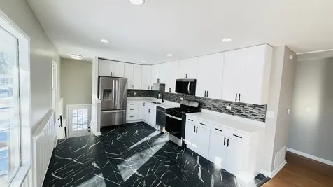 222 Saint Marys Parkway Buffalo Grove IL 60089