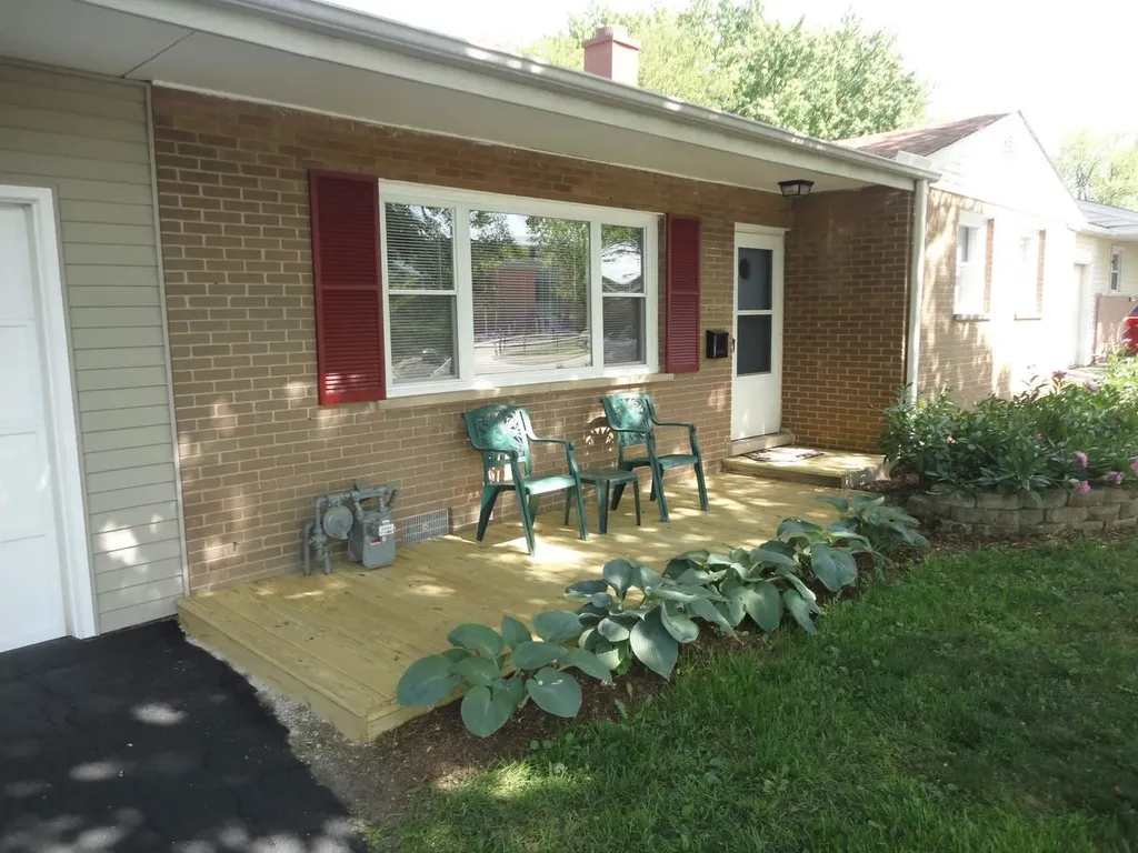 6325 Dunham Road Downers Grove IL 60516