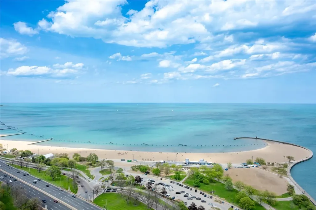 1550 North Lake Shore Drive Chicago IL 60610