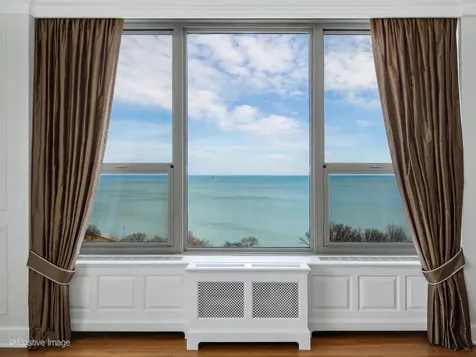 1550 North Lake Shore Drive Chicago IL 60610