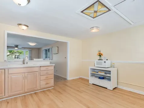 8818 South Kildare Avenue Hometown IL 60456