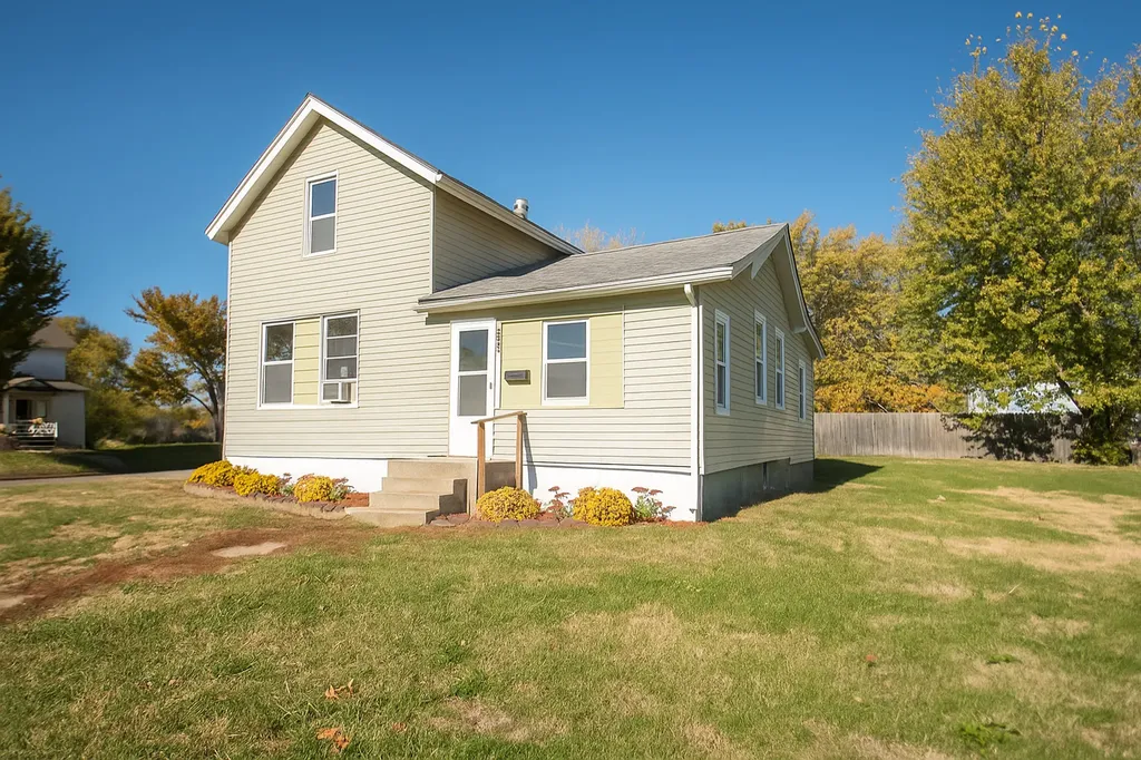 410 West 5th Street Sterling IL 61081