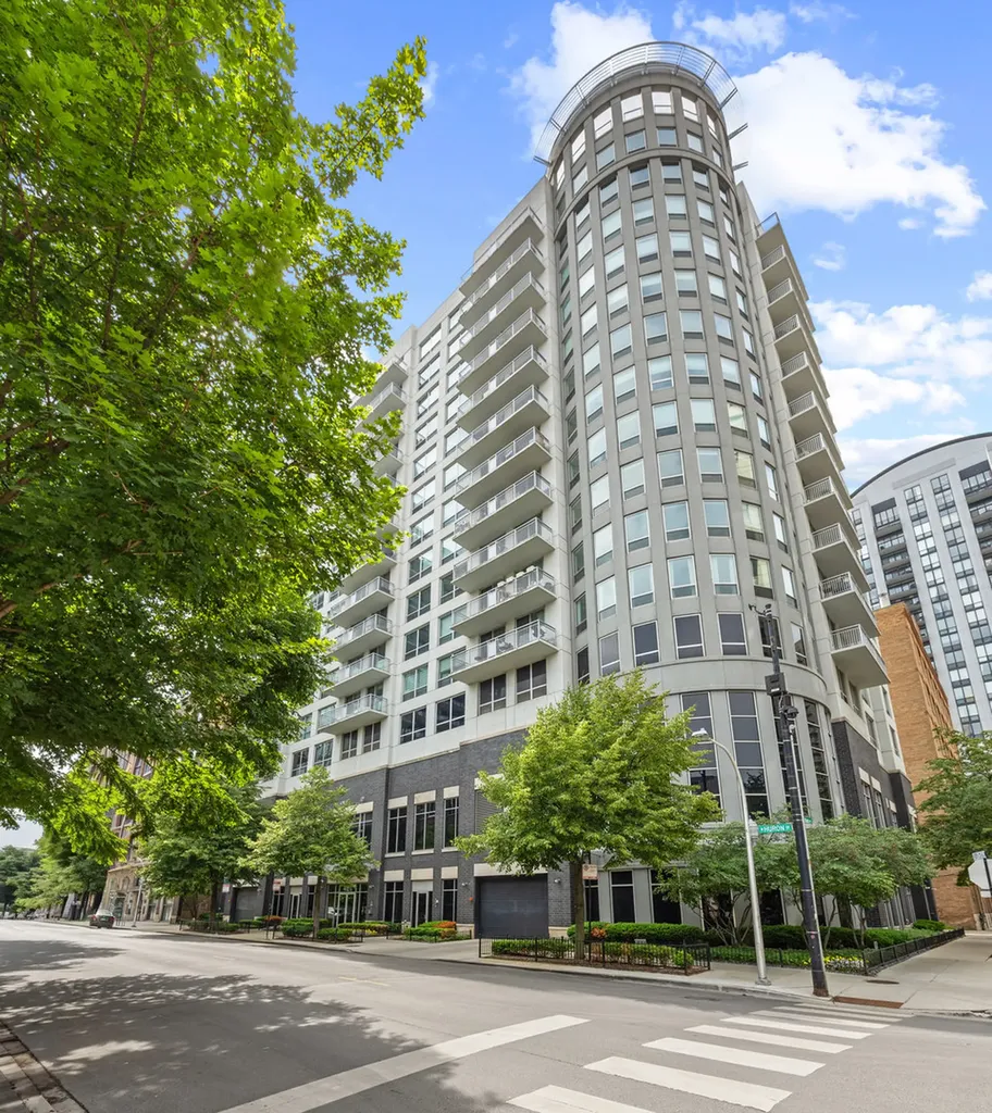 421 West Huron Street Chicago IL 60654