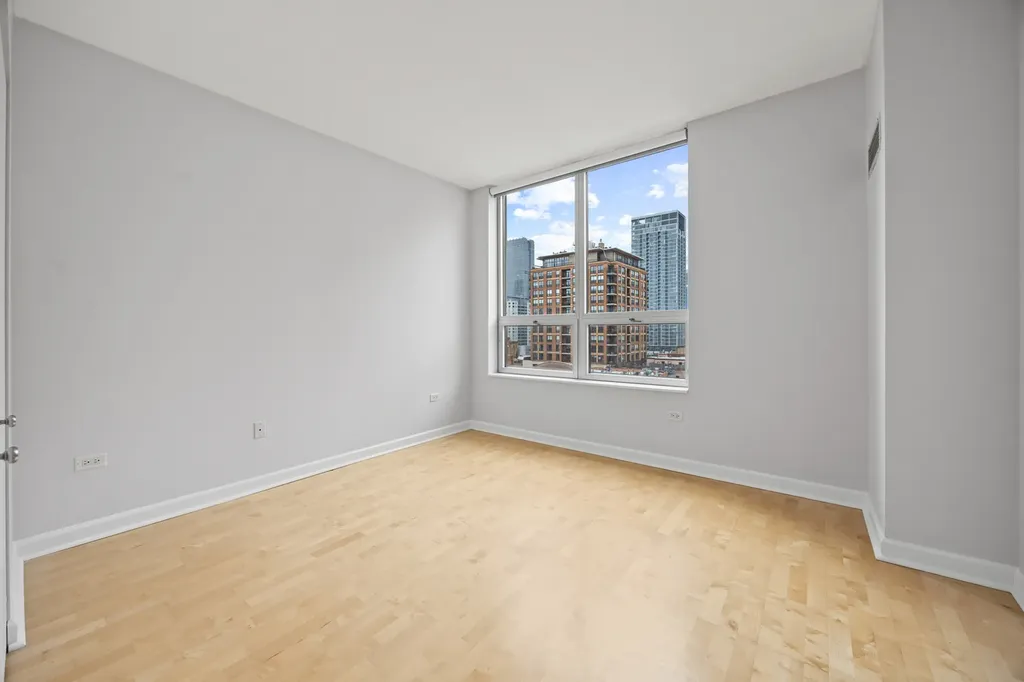 421 West Huron Street Chicago IL 60654