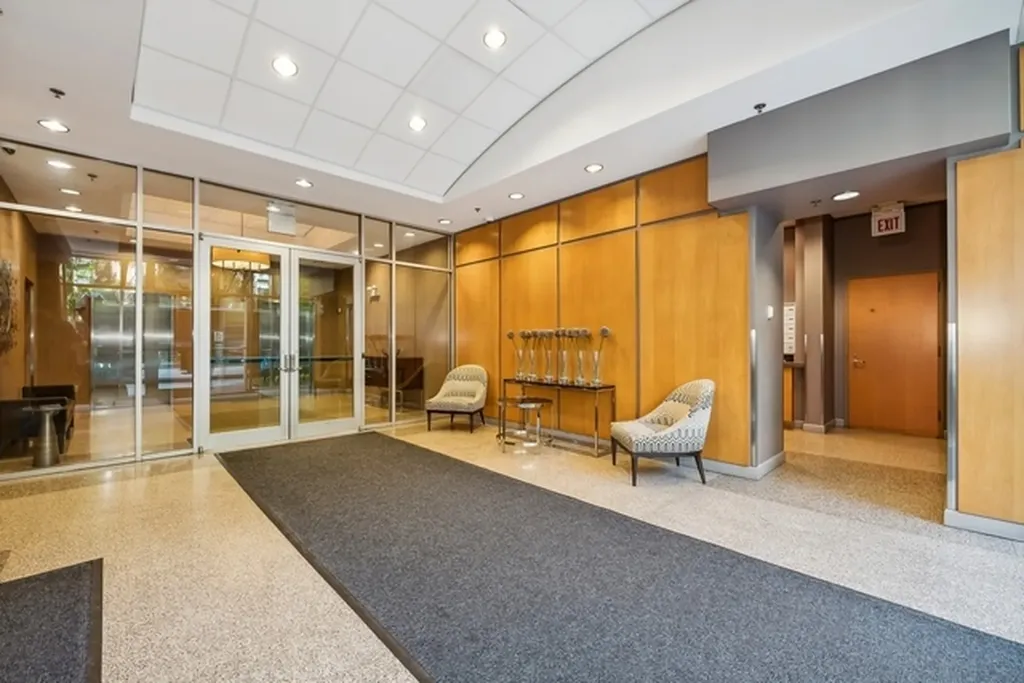 421 West Huron Street Chicago IL 60654