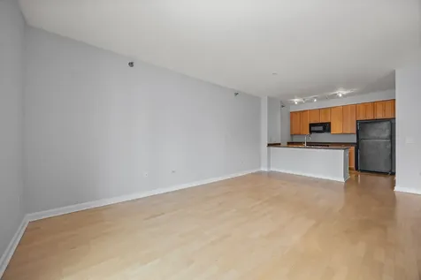 421 West Huron Street Chicago IL 60654
