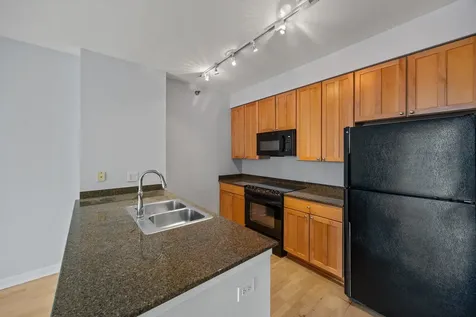 421 West Huron Street Chicago IL 60654