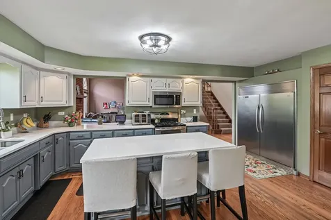 17420 92ND Avenue Tinley Park IL 60487