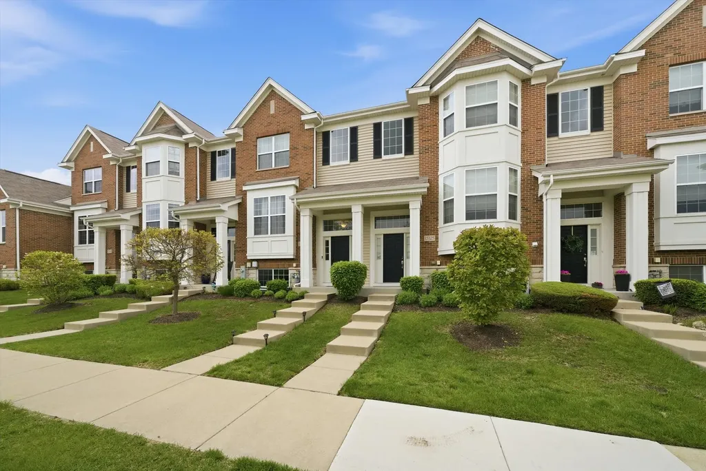 15317 Sheffield Square Parkway Orland Park IL 60462