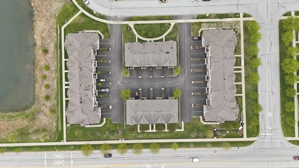 15317 Sheffield Square Parkway Orland Park IL 60462