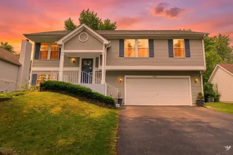 2088 Pennsbury Lane Hanover Park IL 60133