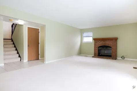 2088 Pennsbury Lane Hanover Park IL 60133