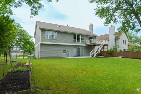 2088 Pennsbury Lane Hanover Park IL 60133
