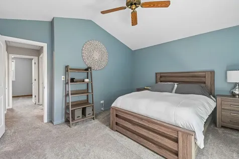 2011 Glenmoor Drive West Dundee IL 60118