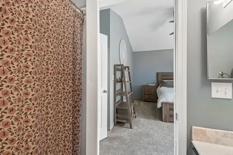 2011 Glenmoor Drive West Dundee IL 60118