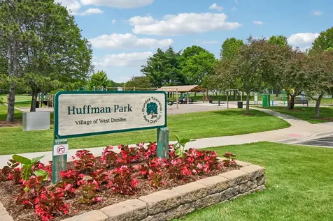2011 Glenmoor Drive West Dundee IL 60118