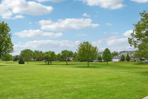2011 Glenmoor Drive West Dundee IL 60118
