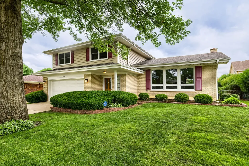 706 Huntington Lane Schaumburg IL 60193