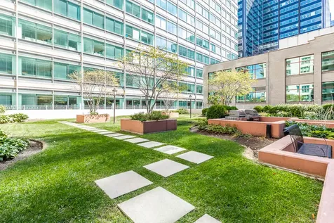 125 South Jefferson Street Chicago IL 60661