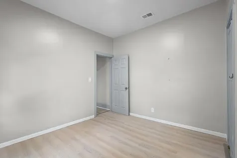 43 South Cedar Street Palatine IL 60067