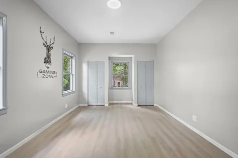 43 South Cedar Street Palatine IL 60067