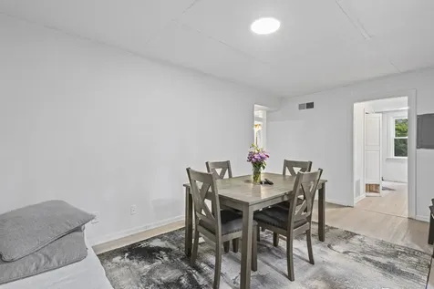 43 South Cedar Street Palatine IL 60067