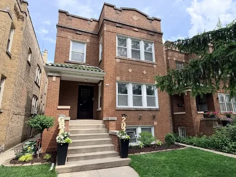 6302 West Holbrook Street Chicago IL 60646